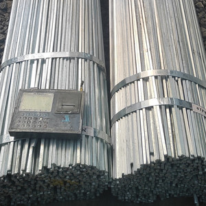 Barres en <span class=keywords><strong>acier</strong></span> S275, barres en <span class=keywords><strong>acier</strong></span> au carbone, <span class=keywords><strong>barre</strong></span> carrée <span class=keywords><strong>10x10</strong></span>, <span class=keywords><strong>barre</strong></span> carrée en <span class=keywords><strong>acier</strong></span> corten - Product Image 5
