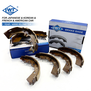 LWT Plaquettes <span class=keywords><strong>de</strong></span> frein arrière en gros <span class=keywords><strong>pour</strong></span> <span class=keywords><strong>Toyota</strong></span> Coaster Tundra Tacoma Corona Avensis Starlet Mark X Voxy Probox <span class=keywords><strong>Auris</strong></span> Avalon - Product Image 1