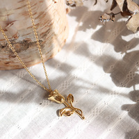 Collier élégant, à la mode, pendentif cœur, lèvres, cannelure, élimine le cerveau et les vertèbres, bijoux pour hommes et femmes, design de bijoux, nouvelle collection