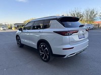 Лучшая продаваемая модель Mitsubishi Outlander 2021-2023 годов, 7 мест, двигатель 1500 куб. см, полноприводная версия, подержанный автомобиль, недорогой автомобиль