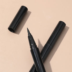 Marque privée maquillage étanche crayon pour les yeux noir imperméable longue durée stylo eyeliner à séchage rapide - Product Image 1