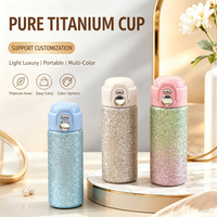 Gobelet isotherme à double paroi en titane pur 550 ml, bouteille d'eau portable anti-fuite pour l'extérieur, gobelet de poche en titane pur à 99,9 %