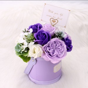 Ayoyo OEM Rose Barreled Rose Xà Phòng Hoa Đồ Trang Trí Hộp Quà Tặng Cho Các Bà Mẹ Ngày <span class=keywords><strong>2025</strong></span> - Product Image 5