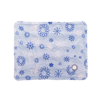 Tapis rafraîchissant pour animaux de compagnie Summer Cool Down, coussin rafraîchissant en gel flocon de neige imperméable, réutilisable, soulagement de la chaleur, lit pour chien et chat
