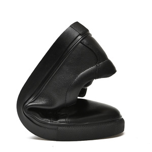 Chaussures blanches en cuir véritable OEM souples pour hommes, style à lacets, respirantes, baskets décontractées pour hommes - Product Image 6