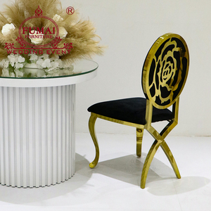 เก้าอี้โลหะสีทองรุ่น Rose Back หุ้มเบาะสีดำ สำหรับงานแต่งงานในโรงแรม - Product Image 4
