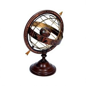 Sphère armillaire antique en laiton avec aiguille de sundial rotative, ornement décoratif en métal pour la maison, le bureau ou comme objet de table - Product Image 1