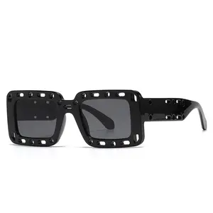 Fabrika Outlet 2022 yeni Retro kare güneş gözlüğü kişilik içi boş Trend güneş gözlüğü moda