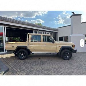 Toyota Land Cruiser 79 de Segunda Mano con Título Limpio, Camioneta de <span class=keywords><strong>Doble</strong></span> <span class=keywords><strong>Cabina</strong></span> - Product Image 4