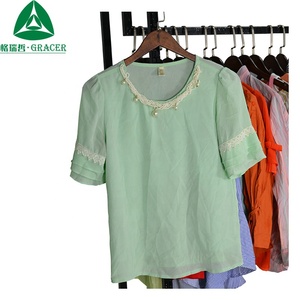 Stock <span class=keywords><strong>di</strong></span> Fabbrica, Vendita all'Ingrosso <span class=keywords><strong>di</strong></span> Balle <span class=keywords><strong>di</strong></span> <span class=keywords><strong>Abbigliamento</strong></span> Usato VIP per Donna, Magazzino <span class=keywords><strong>di</strong></span> Vestiti Usati - Product Image 5