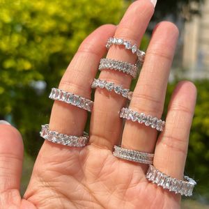 S925 Plata de ley Micro-Incrustaciones Fila de diamantes completa Círculo Anillo apilado <span class=keywords><strong>Diamante</strong></span> de laboratorio Estilo de moda con chapado en rodio - Product Image 2
