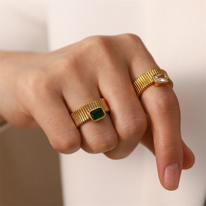 Anillo de Joyería Vintage, Anillo de Moda con Baño de Oro, Acero Inoxidable, Zirconia, Sin Deslustre - Product Image 3