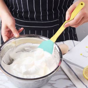 Non-Stick Flexible Cooking Utensils Heat-Resistant <b>Baking</b> Tools <b>Silicone</b> Brush Spatula Spoon Scraper with Wooden Handle - Product Image 6