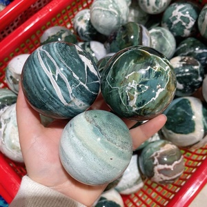 Esfera de Cuarzo Cristalino de <span class=keywords><strong>Jaspe</strong></span> Verde Unicornio Natural al por Mayor para Decoración - Product Image 1