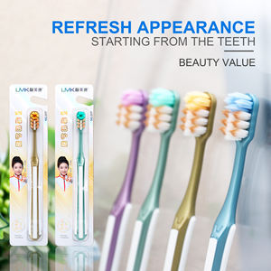 <span class=keywords><strong>Brosse</strong></span> à dents à tête large, design <span class=keywords><strong>fin</strong></span> pour adultes, doux pour les gencives, poils doux pour le nettoyage et le massage, poils <span class=keywords><strong>ultra</strong></span>-fins. - Product Image 2