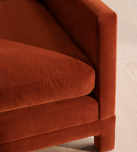Divano Compatto a 2 Posti in Velluto Arancione Ricco, Moderno ed Elegante, Confortevole e Stiloso per Spazi Interni - Product Image 3