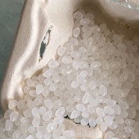 Granulés de colle thermofusible pour machine à relier les livres (dos de livre)