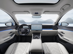 BYD lance une nouvelle voiture électrique hybride compacte BYD 2024 QIN <span class=keywords><strong>L</strong></span> Plus avec une puissance de 1,5L 110 chevaux L4 EV - Product Image 5
