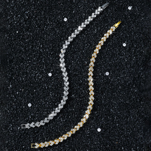 2026 Hot Selling Small <b>Love</b> Heart Chain <b>Bracelet</b> Hiphop Style Alloy Gold Silver Plated Men's <b>Bracelet</b> Fashion Jewelry Wholesale - Product Image 1