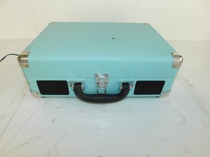 PLC <strong>Victrola</strong> BT Suitcase Record Player 3 Speed <strong>Turntable</strong>- VSC-550BT Turquoise(SZY90) Warranty Product - Product Image 1