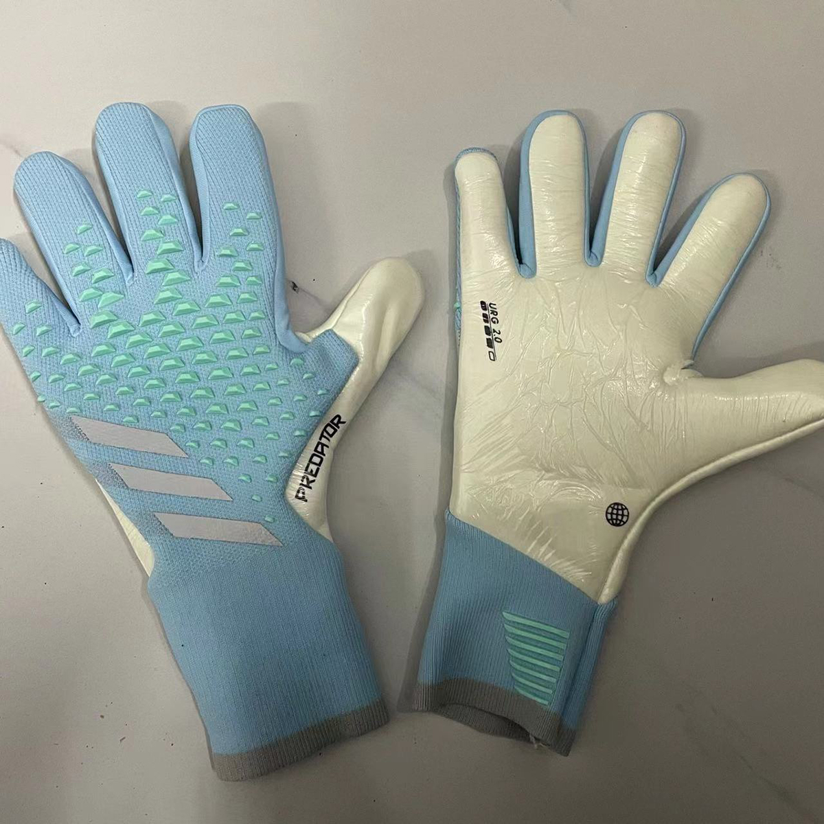 How to Choose the Best Goalkeeper Gloves Football Gloves: A Complete ...
