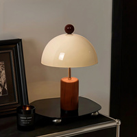 Lampe de table moderne vintage à abat-jour en forme de champignon, base en bois massif, tige en métal, lampe de chevet pour chambre à coucher, salon, décoration de la maison