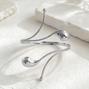 Bracelet manchette plaqué or en forme de goutte d'eau avec perle, style bohème pour femme, ajustable - Product Image 6
