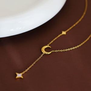 สร้อยคอผู้หญิงรูปพระจันทร์เสี้ยว ชุบทอง 18k สแตนเลสสตีลกันน้ำ ไม่หมอง พร้อมสลักโลโก้ตามสั่ง - Product Image 2