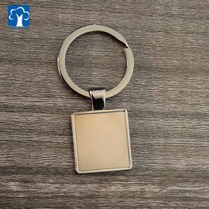 Llaveros metálicos en blanco personalizados para <span class=keywords><strong>agencias</strong></span> <span class=keywords><strong>de</strong></span> viajes y promoción turística - Product Image 3