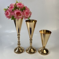 Ensemble de vases trompettes en métal doré de haute qualité et modernes |   Support à fleurs haut pour centre de table de mariage |   Décoration de table de fête