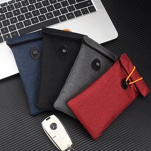 Direct usine : Étui <span class=keywords><strong>de</strong></span> protection RFID en tissu pour clés et sac <span class=keywords><strong>Faraday</strong></span> <span class=keywords><strong>de</strong></span> blocage <span class=keywords><strong>de</strong></span> signal <span class=keywords><strong>de</strong></span> <span class=keywords><strong>téléphone</strong></span> <span class=keywords><strong>portable</strong></span>, pochette anti-piratage RF/EMF <span class=keywords><strong>de</strong></span> qualité supérieure - Product Image 2