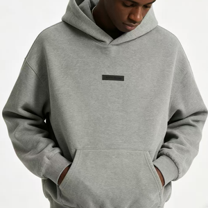 SS23 Sweat à capuche brodé de style streetwear sombre avec grand patch, unisexe, Essentiel - Product Image 5