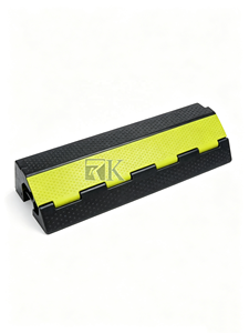 Protector de Cables Duradero para Exteriores, Rampa para Cables de Piso, Larga Vida Útil, Antideslizante - Product Image 1