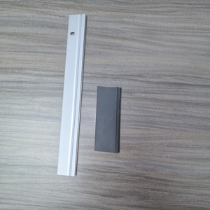 Cuishi Joint de bas de <span class=keywords><strong>porte</strong></span> moderne personnalisé en aluminium avec brosse en PP, flexible, anti-poussière, facile à installer - Product Image 4
