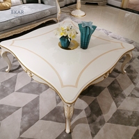 Table basse carrée en bois de style européen antique, classique, faite à la main, avec des sculptures florales blanches