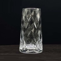 Vente en gros de verre à boire unique en diamant esthétique grand gobelet en verre à whisky verres à café pour boissons froides