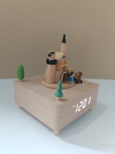 Fabricante personalizado King's Castle giratorio Royal Carriage caja <span class=keywords><strong>de</strong></span> música reloj despertador caja <span class=keywords><strong>de</strong></span> ocho tonos juguete <span class=keywords><strong>de</strong></span> madera para niños - Product Image 5