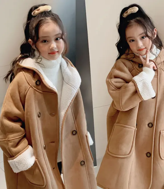 Cy10188a coreano de moda niños niñas princesa estilo vestido de invierno abrigos nuevo diseño ropa de los niños