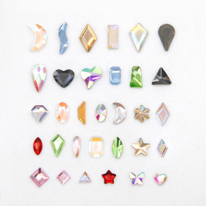 Strass colorés à dos plat, en forme de goutte d'eau et ovales, pour nail art, accessoires de bijouterie DIY et décorations scintillantes - Product Image 1
