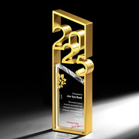 2025 Design créatif Trophée en cristal de métal haut de gamme sur mesure Championnat élégant Prix de la réunion annuelle Nouvelle médaille Personnalisation