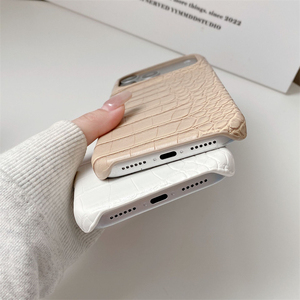 เคสโทรศัพท์กันกระแทกหนังเทียมลายจระเข้หลากสีสันหรูหราสำหรับ iPhone 18 17 16 15 Pro Max - Product Image 6