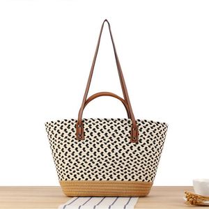 Large Capacity Bohemian Designer Women's Tote Beach Bag Hand Woven Seaside Holiday Straw Casual for Beach Use - Product Image 3