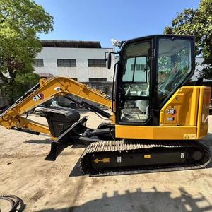 Excavadora de cadenas usada Caterpillar CAT306 de 6 toneladas, casi nueva, de origen japonés, para proyectos de construcción. - Product Image 1
