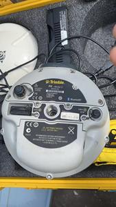 Hochpräzises GPS RTK Gebraucht <span class=keywords><strong>Trimble</strong></span> <span class=keywords><strong>R8</strong></span>-2 Basis und Rover mit TSC2 Controller Empfänger Gebraucht <span class=keywords><strong>GNSS</strong></span> RTK - Product Image 3