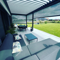 Système de pergola automatique résistant aux intempéries pour patio extérieur, avec télécommande et capteur de pluie, sans entretien, directement de l'usine