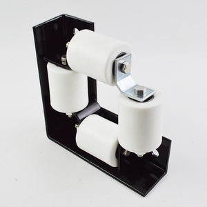 Système de roulettes de guidage d'ascenseur 70x60mm en nylon blanc, dispositif de guidage de chaîne compensatrice universel pour applications industrielles - Product Image 4