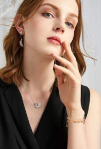 Bracelet de montre élégant et luxueux HANDODO en cristal de 16 mm - Product Image 5