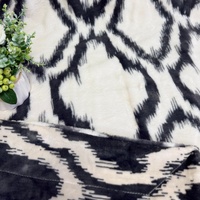 Couverture Douce en Fausse Fourrure de Lapin et Flanelle, Motif Géométrique Abstrait Moderne, Style Reversi, Luxe, Idéale pour Chambre ou Hôtel - Meilleure Vente