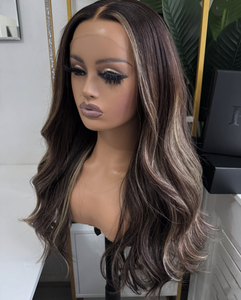 Perruque frontale en dentelle HD 13x6 de haute qualité, marron ombré avec mèches <span class=keywords><strong>blondes</strong></span>, en cheveux humains, racines foncées, pré-épilée, ligne de cheveux naturelle - Product Image 3