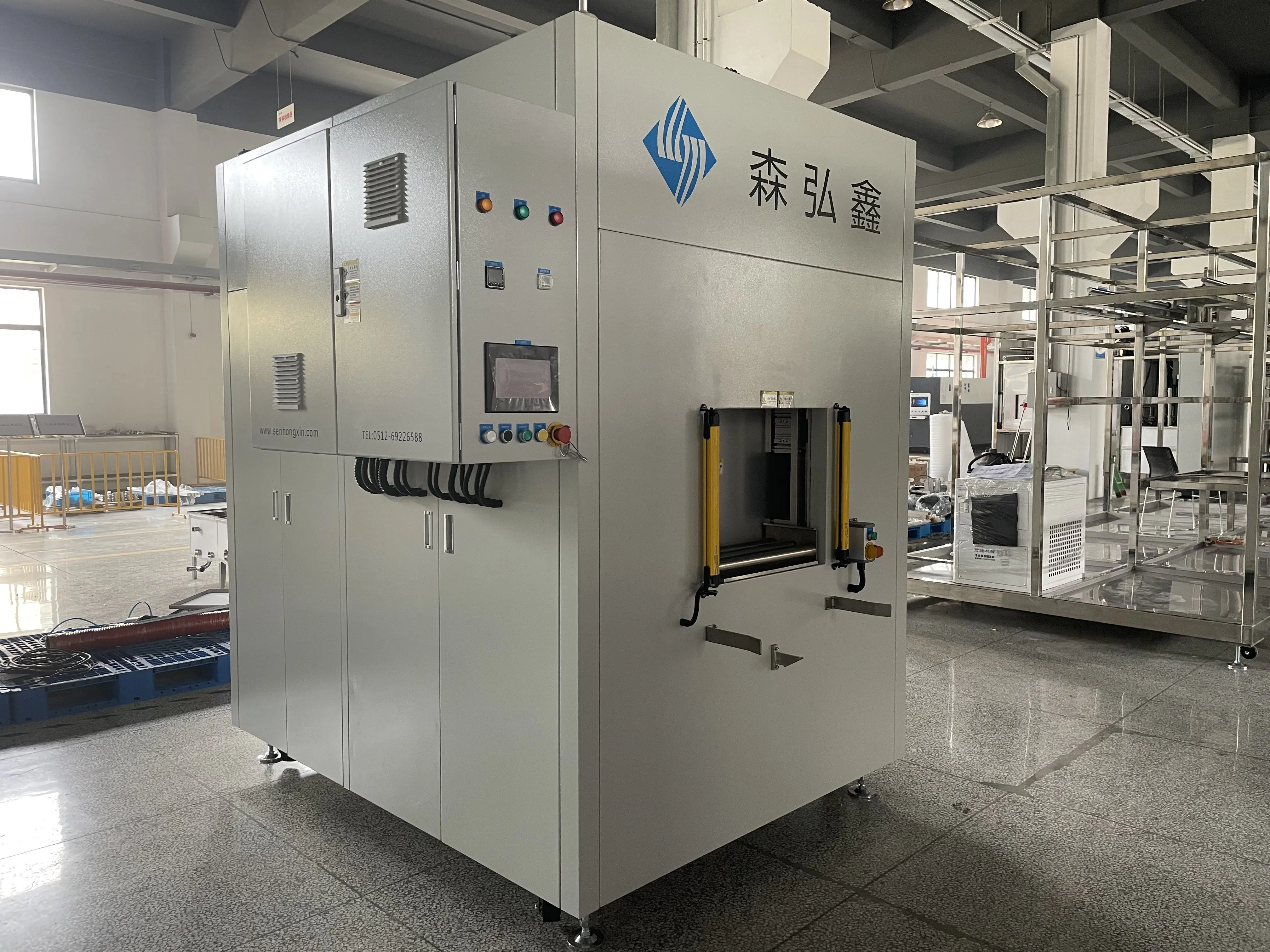 High Efficiency Single Chamber Fully Enclosed Industrial Ultrasonic Cleaners High Pressure Cleaning Equipment Machine